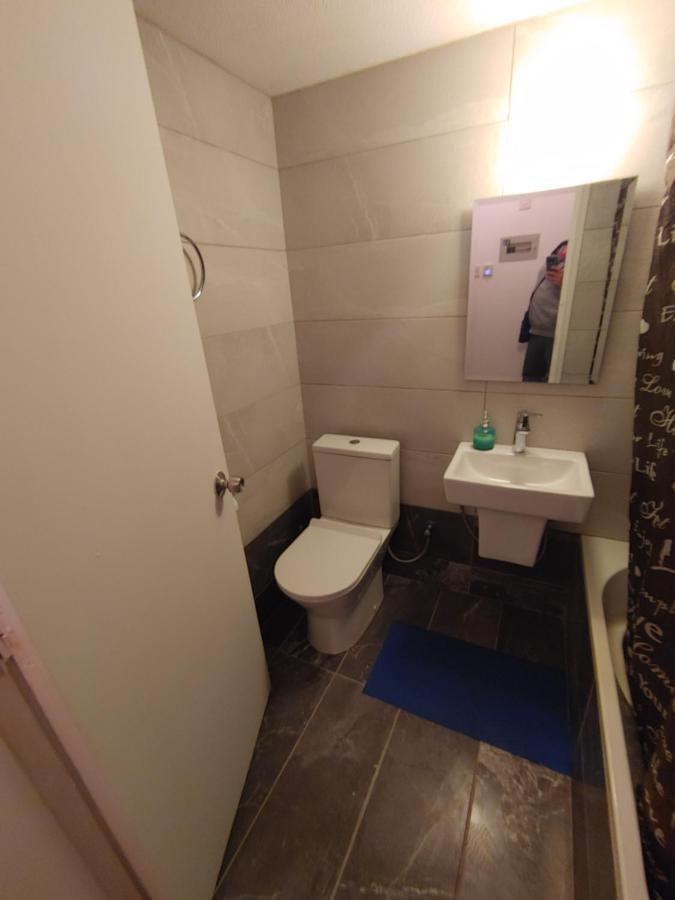 Luxury Apartment In Light House Beach Paphos Eksteriør billede